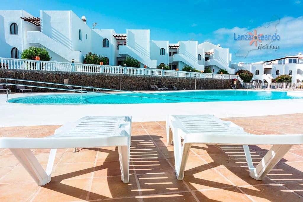 Vivienda Vacacional El Descanso Costa Teguise Buitenkant foto
