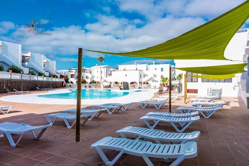 Vivienda Vacacional El Descanso Costa Teguise Buitenkant foto