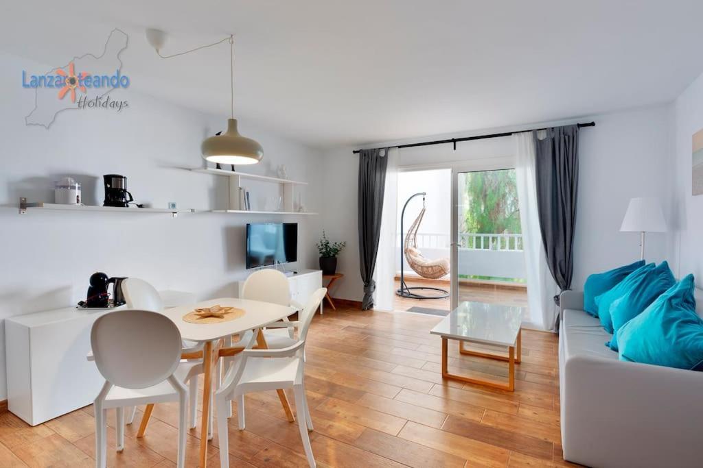 Vivienda Vacacional El Descanso Costa Teguise Buitenkant foto